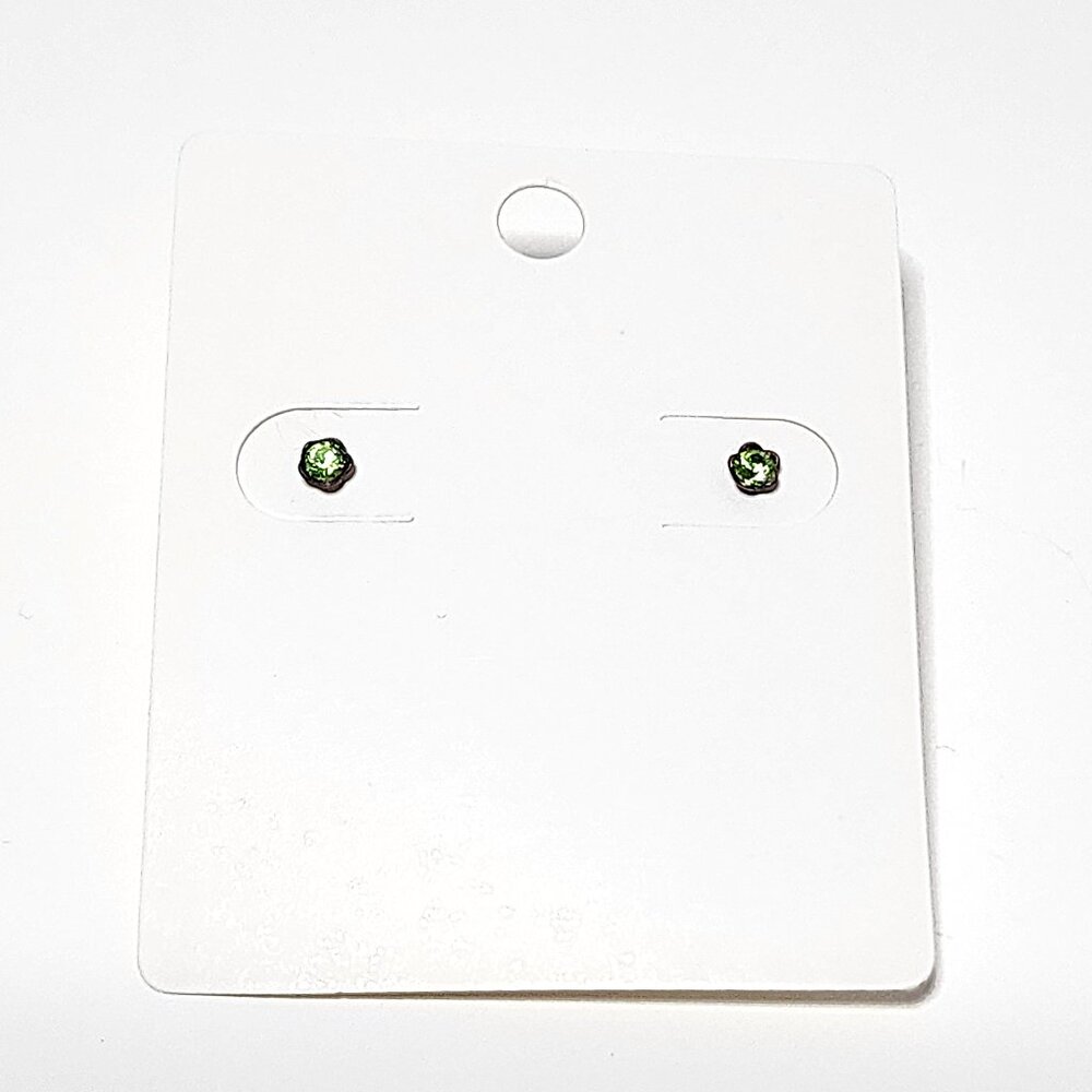 925 silver & green Peridot stud earrings